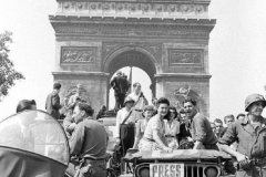 Liberation de Paris Aout 1944 